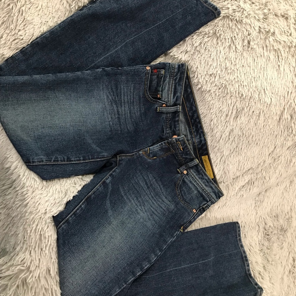 Seven7 Jeans (Size 28) Inseam 33”